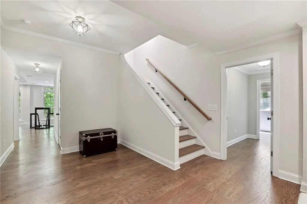 280 Cameron Ridge Drive, Atlanta, Georgia 30328, 5 Bedrooms Bedrooms, ,5 BathroomsBathrooms,Residential,Sold,280 Cameron Ridge Drive,7252875