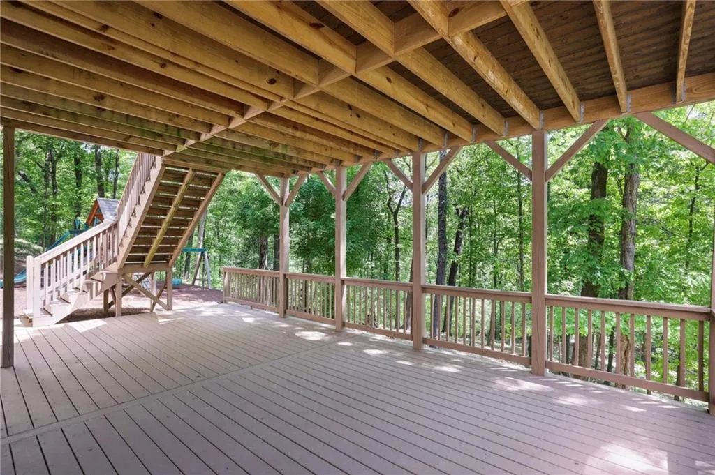 280 Cameron Ridge Drive, Atlanta, Georgia 30328, 5 Bedrooms Bedrooms, ,5 BathroomsBathrooms,Residential,Sold,280 Cameron Ridge Drive,7252875