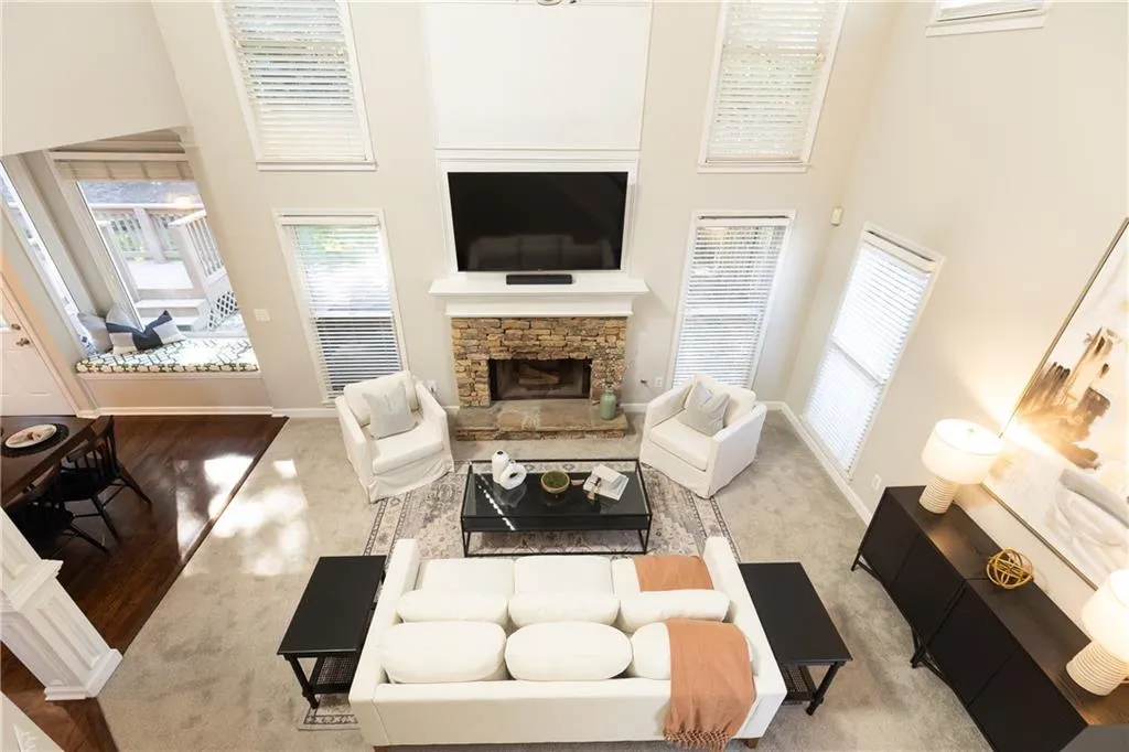 1370 Brookhaven Village Circle Ne, Brookhaven, Georgia 30319, 3 Bedrooms Bedrooms, ,2 BathroomsBathrooms,Residential,For Sale,1370 Brookhaven Village Circle Ne,7666531