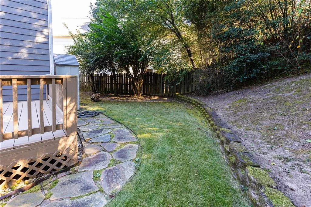 1370 Brookhaven Village Circle Ne, Brookhaven, Georgia 30319, 3 Bedrooms Bedrooms, ,2 BathroomsBathrooms,Residential,For Sale,1370 Brookhaven Village Circle Ne,7666531