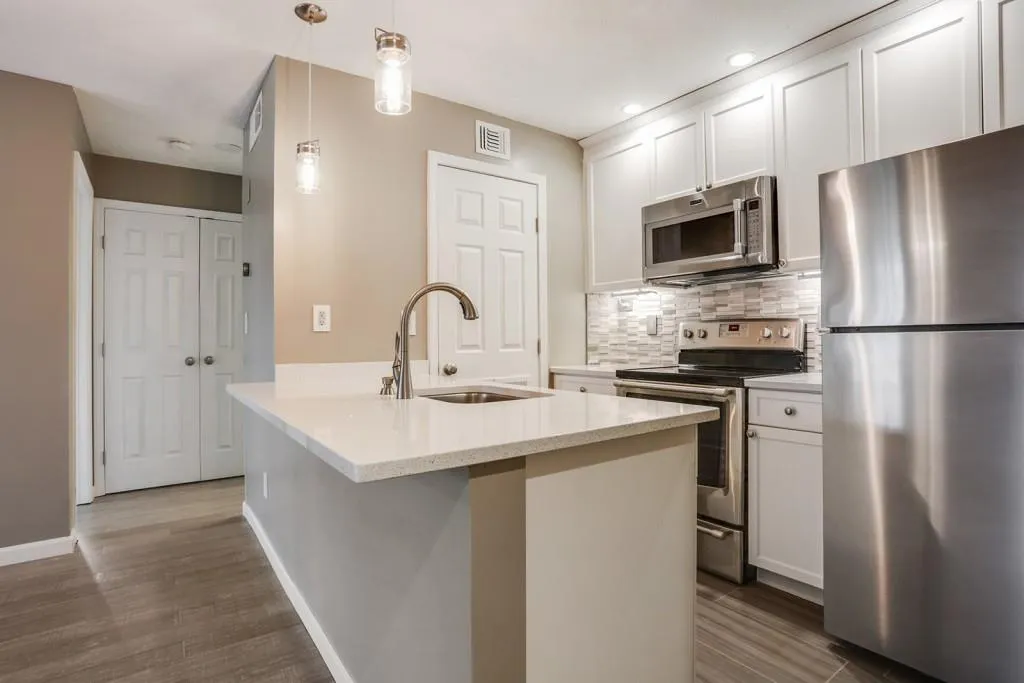 540 Granville Court Unit 540, Sandy Springs, Georgia 30328, 1 Bedroom Bedrooms, ,1 BathroomBathrooms,Residential,Sold,540 Granville Court Unit 540,5837109