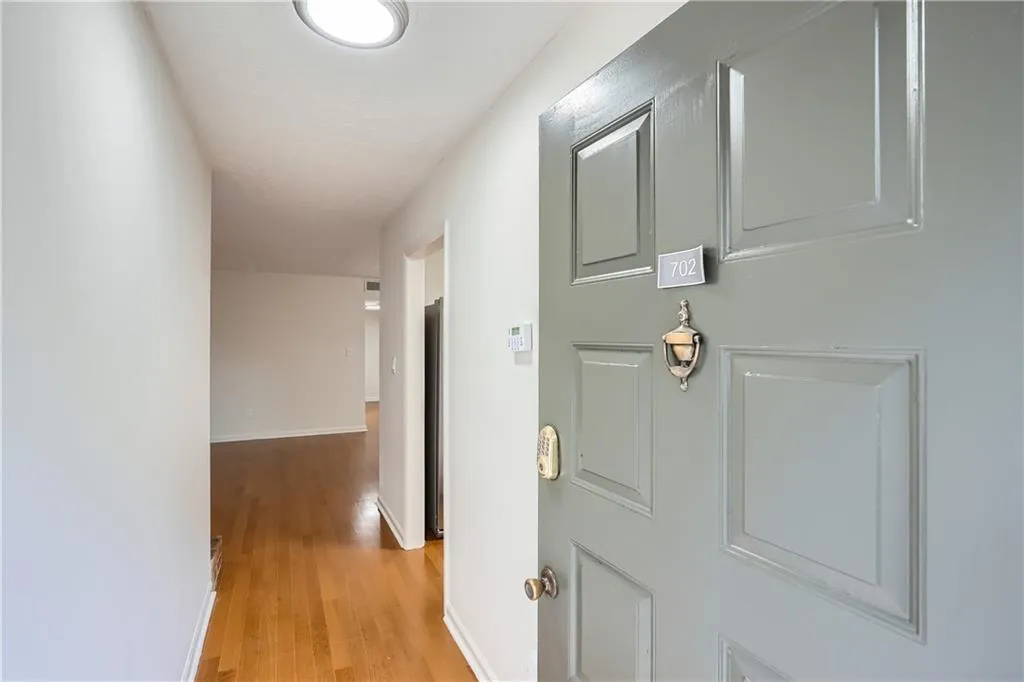 2901 Lenox Road Unit 702, Atlanta, Georgia 30324, 2 Bedrooms Bedrooms, ,2 BathroomsBathrooms,Residential,For Sale,2901 Lenox Road Unit 702,7583703