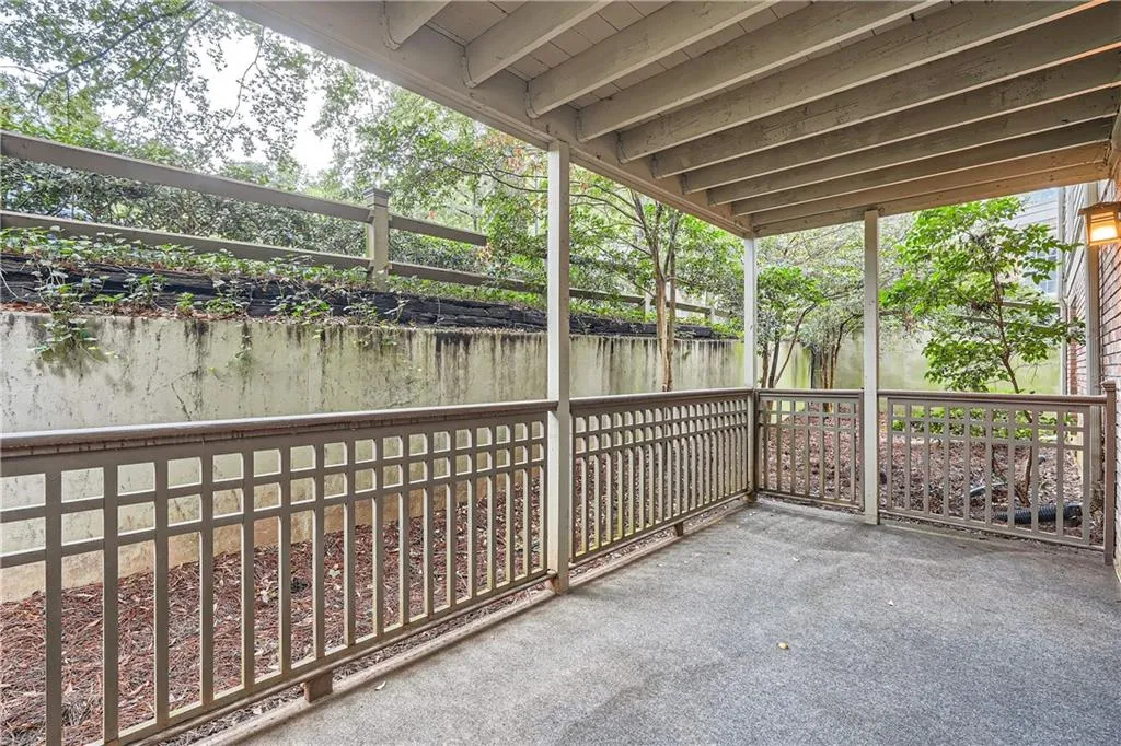 2901 Lenox Road Unit 702, Atlanta, Georgia 30324, 2 Bedrooms Bedrooms, ,2 BathroomsBathrooms,Residential,For Sale,2901 Lenox Road Unit 702,7583703