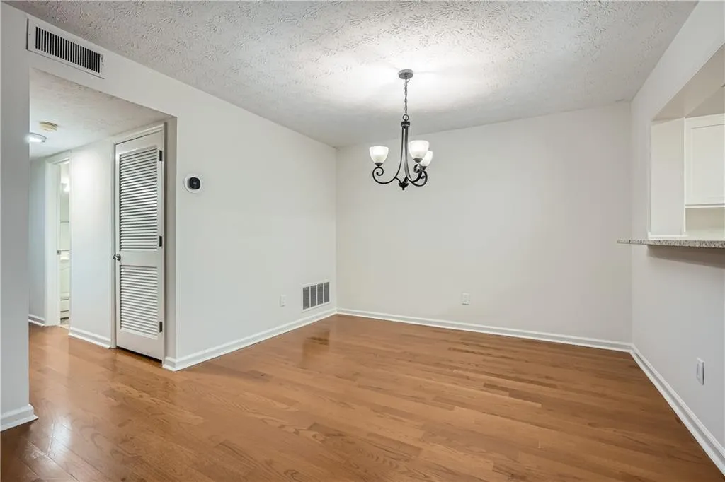 2901 Lenox Road Unit 702, Atlanta, Georgia 30324, 2 Bedrooms Bedrooms, ,2 BathroomsBathrooms,Residential,For Sale,2901 Lenox Road Unit 702,7583703