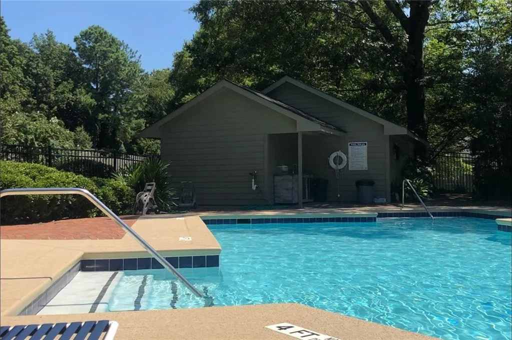 2901 Lenox Road Unit 702, Atlanta, Georgia 30324, 2 Bedrooms Bedrooms, ,2 BathroomsBathrooms,Residential,For Sale,2901 Lenox Road Unit 702,7583703