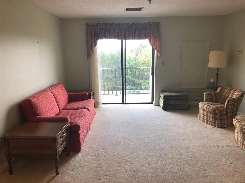 300 Johnson Ferry Road Ne Unit B615, Sandy Springs, Georgia 30328, 2 Bedrooms Bedrooms, ,2 BathroomsBathrooms,Residential,Sold,300 Johnson Ferry Road Ne Unit B615,6596881