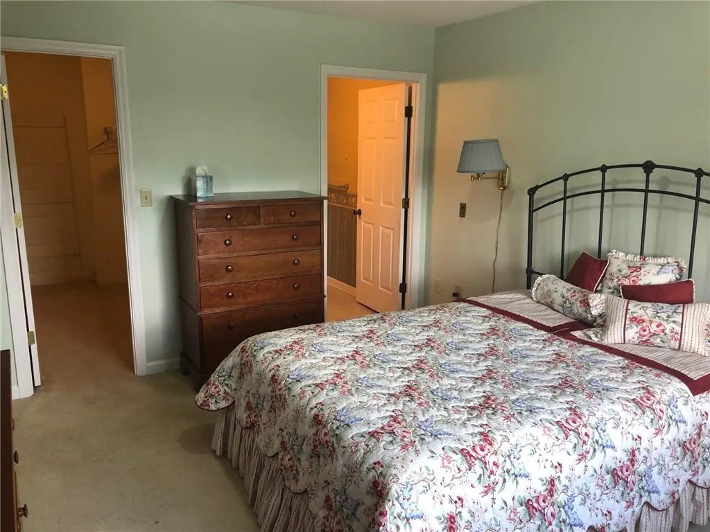 300 Johnson Ferry Road Ne Unit B615, Sandy Springs, Georgia 30328, 2 Bedrooms Bedrooms, ,2 BathroomsBathrooms,Residential,Sold,300 Johnson Ferry Road Ne Unit B615,6596881