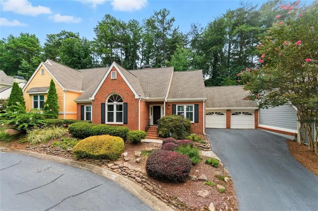 45 Vernon Glen Court, Atlanta, Georgia 30338, 3 Bedrooms Bedrooms, ,3 BathroomsBathrooms,Residential,For Sale,45 Vernon Glen Court,7632120