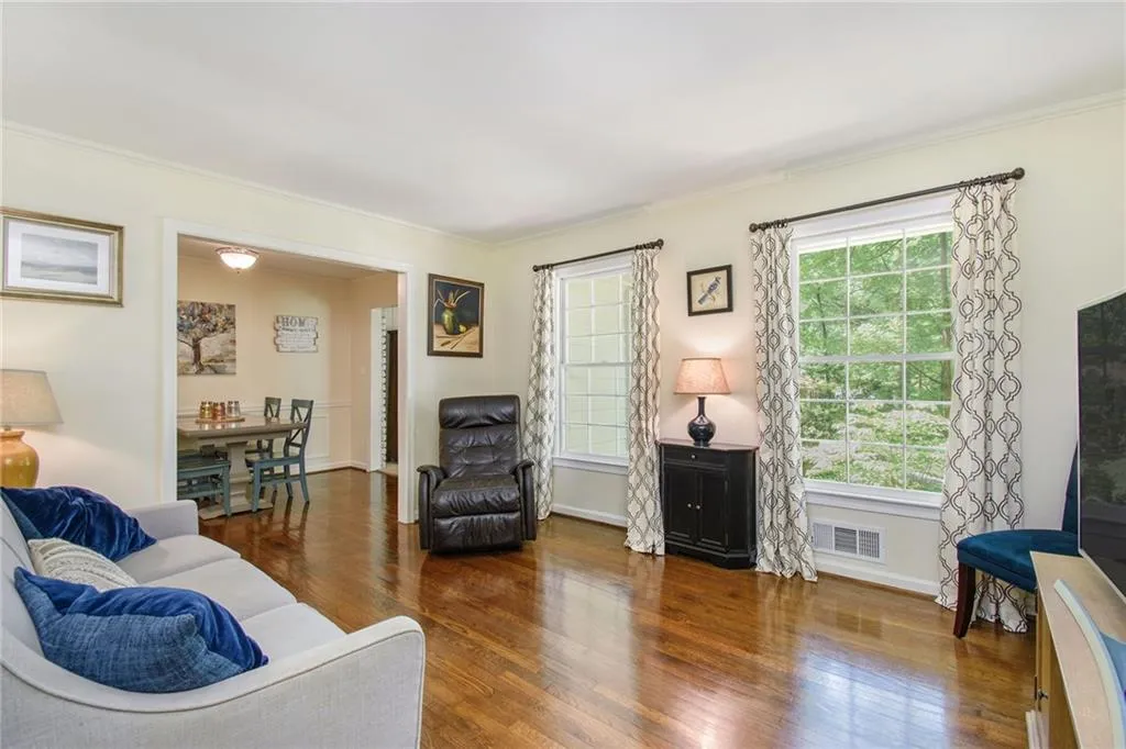 5940 Garber Drive Ne, Sandy Springs, Georgia 30328, 4 Bedrooms Bedrooms, ,3 BathroomsBathrooms,Residential,Sold,5940 Garber Drive Ne,6874590