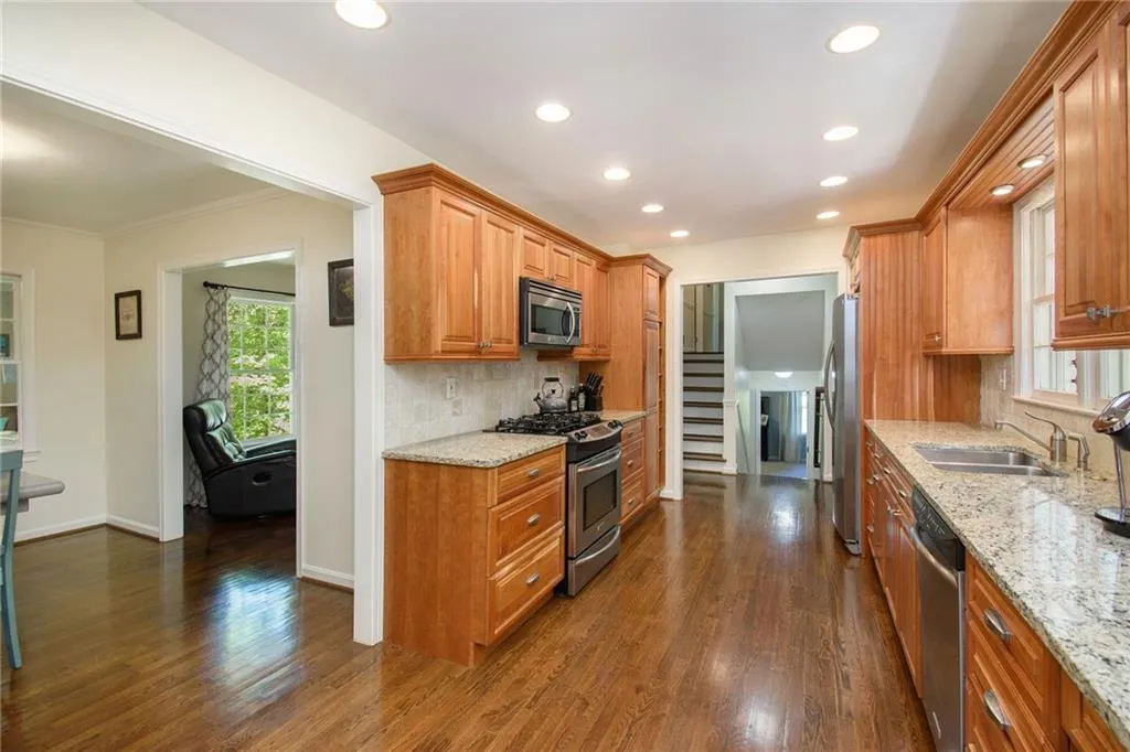 5940 Garber Drive Ne, Sandy Springs, Georgia 30328, 4 Bedrooms Bedrooms, ,3 BathroomsBathrooms,Residential,Sold,5940 Garber Drive Ne,6874590