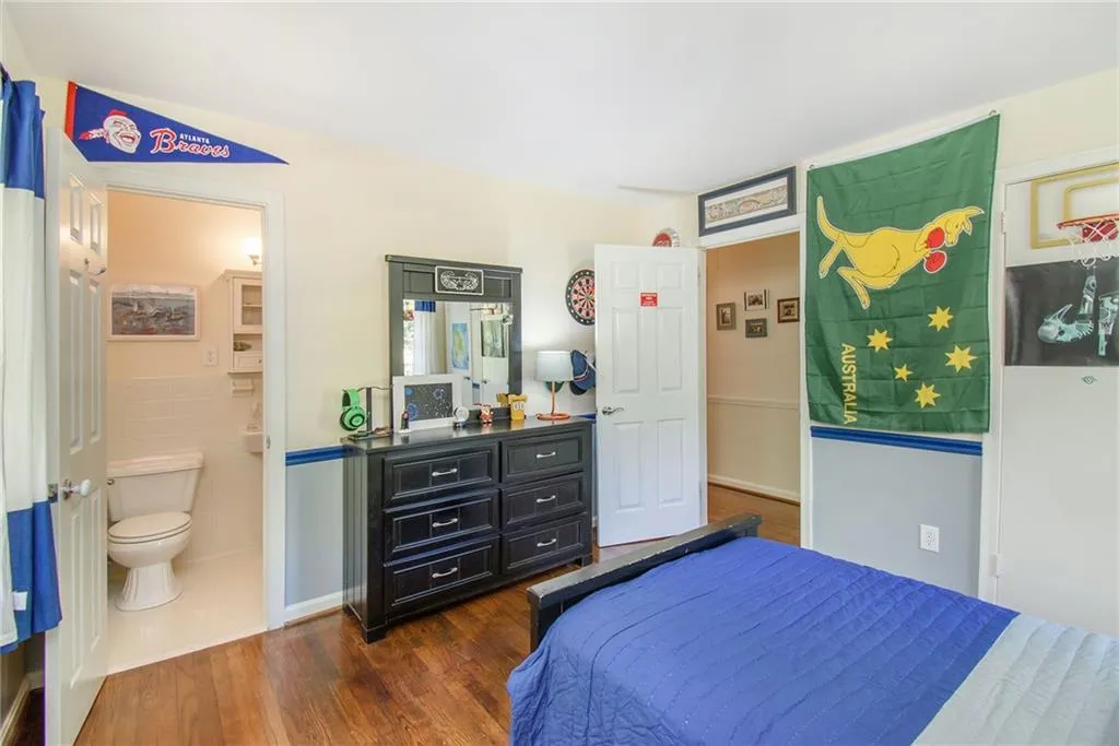 5940 Garber Drive Ne, Sandy Springs, Georgia 30328, 4 Bedrooms Bedrooms, ,3 BathroomsBathrooms,Residential,Sold,5940 Garber Drive Ne,6874590