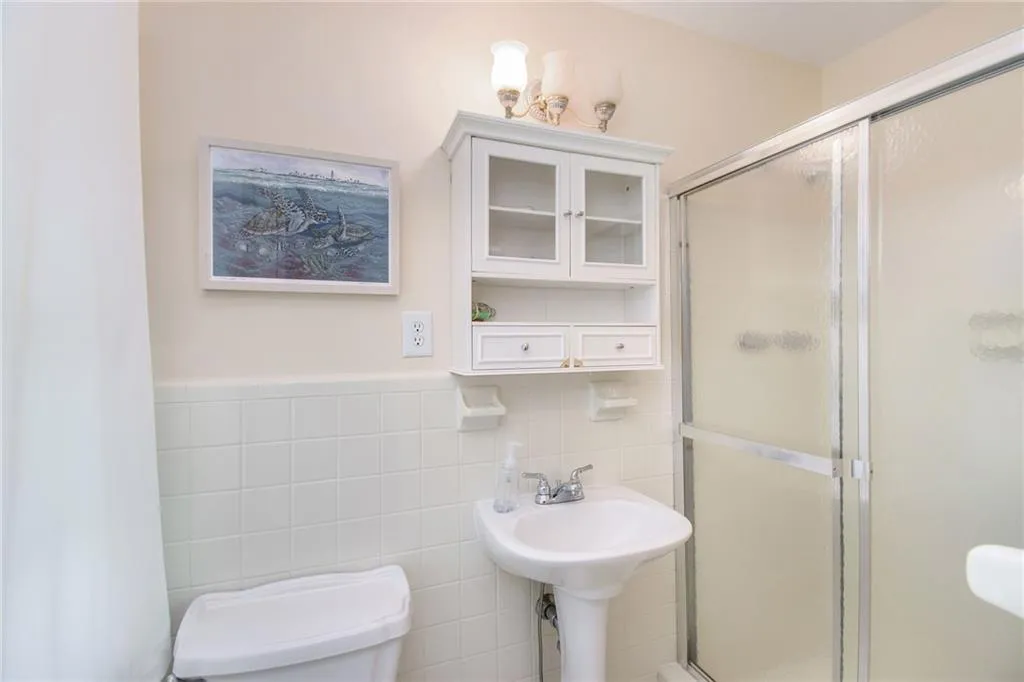 5940 Garber Drive Ne, Sandy Springs, Georgia 30328, 4 Bedrooms Bedrooms, ,3 BathroomsBathrooms,Residential,Sold,5940 Garber Drive Ne,6874590