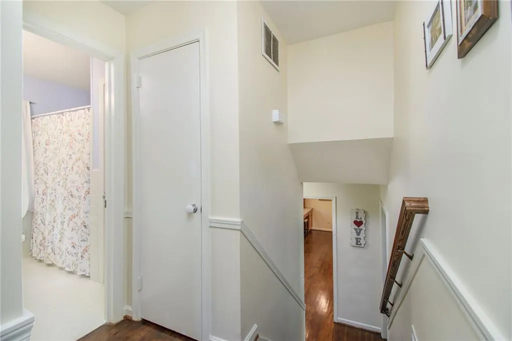 5940 Garber Drive Ne, Sandy Springs, Georgia 30328, 4 Bedrooms Bedrooms, ,3 BathroomsBathrooms,Residential,Sold,5940 Garber Drive Ne,6874590