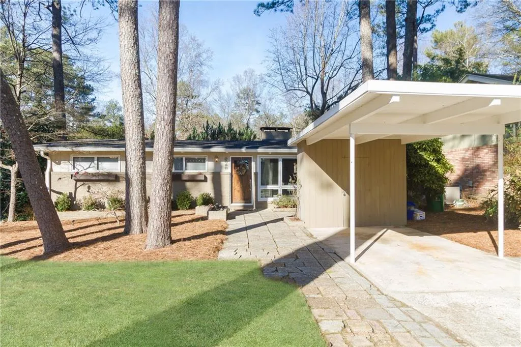 2648 Drew Valley Road Ne, Brookhaven, Georgia 30319, 2 Bedrooms Bedrooms, ,2 BathroomsBathrooms,Residential,Sold,2648 Drew Valley Road Ne,5791722