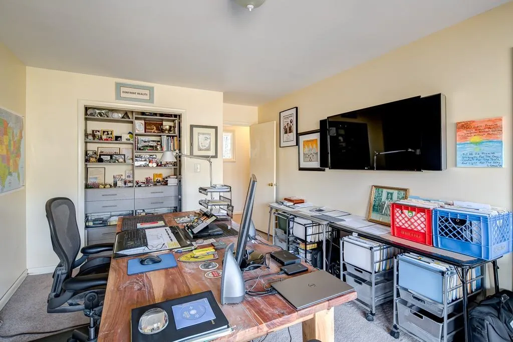 1260 Tynecastle Way, Sandy Springs, Georgia 30350, 5 Bedrooms Bedrooms, ,3 BathroomsBathrooms,Residential,Sold,1260 Tynecastle Way,5945165