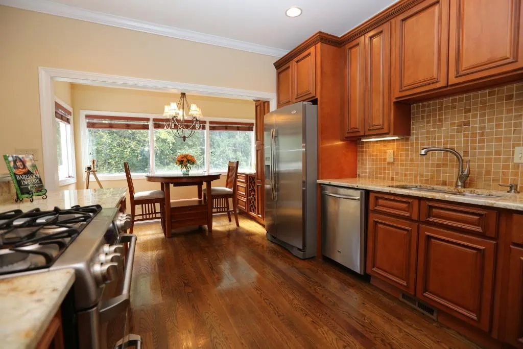 112 Paces Run, Atlanta, Georgia 30339, 2 Bedrooms Bedrooms, ,2 BathroomsBathrooms,Residential,Sold,112 Paces Run,5904210