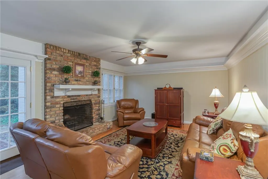 5540 Windy Ridge Drive Ne, Sandy Springs, Georgia 30342, 4 Bedrooms Bedrooms, ,2 BathroomsBathrooms,Residential,Sold,5540 Windy Ridge Drive Ne,6760857
