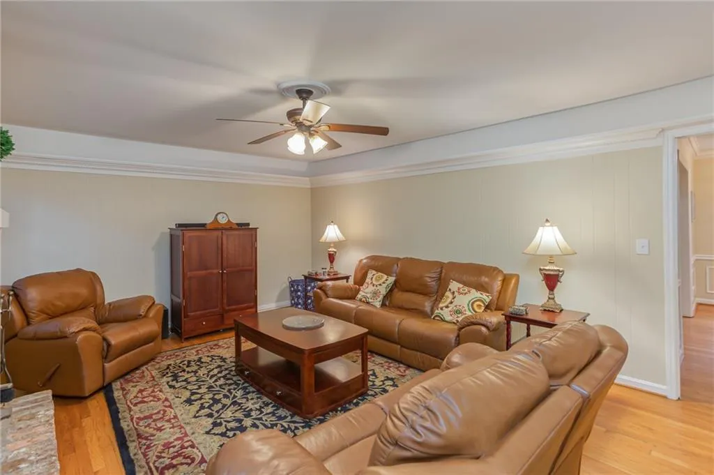 5540 Windy Ridge Drive Ne, Sandy Springs, Georgia 30342, 4 Bedrooms Bedrooms, ,2 BathroomsBathrooms,Residential,Sold,5540 Windy Ridge Drive Ne,6760857