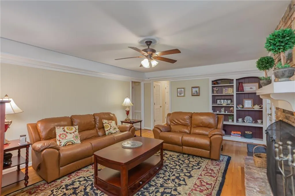 5540 Windy Ridge Drive Ne, Sandy Springs, Georgia 30342, 4 Bedrooms Bedrooms, ,2 BathroomsBathrooms,Residential,Sold,5540 Windy Ridge Drive Ne,6760857