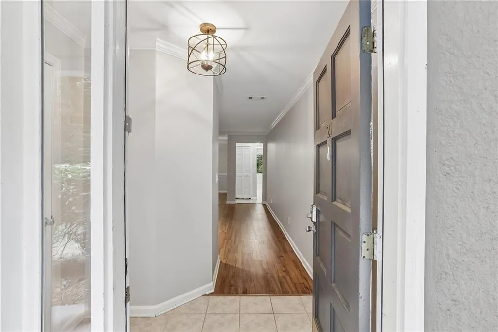21 Brittany Way Ne, Atlanta, Georgia 30324, 3 Bedrooms Bedrooms, 0 ,2 BathroomsBathrooms,Residential,For Sale,21 Brittany Way Ne,7795501