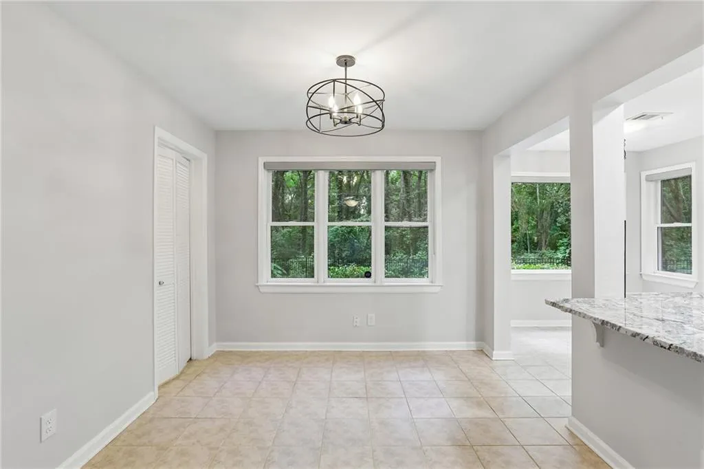 21 Brittany Way Ne, Atlanta, Georgia 30324, 3 Bedrooms Bedrooms, 0 ,2 BathroomsBathrooms,Residential,For Sale,21 Brittany Way Ne,7795501