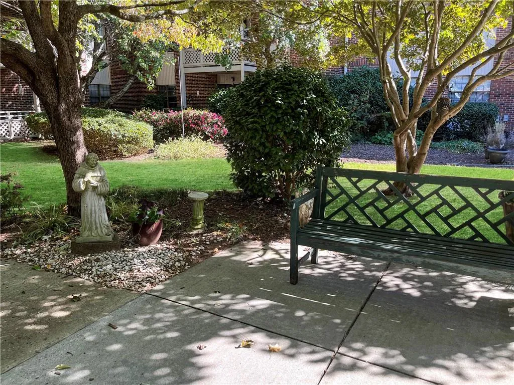475 Mount Vernon Highway Ne Unit C120, Atlanta, Georgia 30328, 1 Bedroom Bedrooms, ,1 BathroomBathrooms,Residential,Sold,475 Mount Vernon Highway Ne Unit C120,7437122