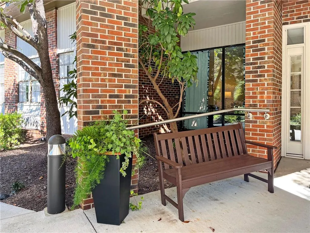 475 Mount Vernon Highway Ne Unit C120, Atlanta, Georgia 30328, 1 Bedroom Bedrooms, ,1 BathroomBathrooms,Residential,Sold,475 Mount Vernon Highway Ne Unit C120,7437122