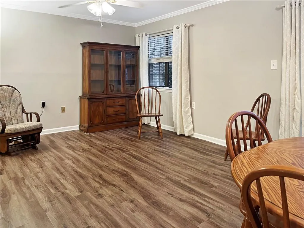 475 Mount Vernon Highway Ne Unit C120, Atlanta, Georgia 30328, 1 Bedroom Bedrooms, ,1 BathroomBathrooms,Residential,Sold,475 Mount Vernon Highway Ne Unit C120,7437122