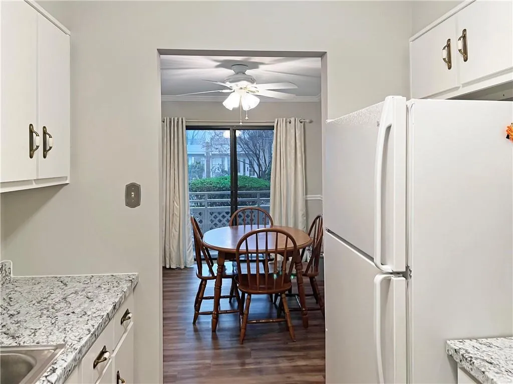 475 Mount Vernon Highway Ne Unit C120, Atlanta, Georgia 30328, 1 Bedroom Bedrooms, ,1 BathroomBathrooms,Residential,Sold,475 Mount Vernon Highway Ne Unit C120,7437122
