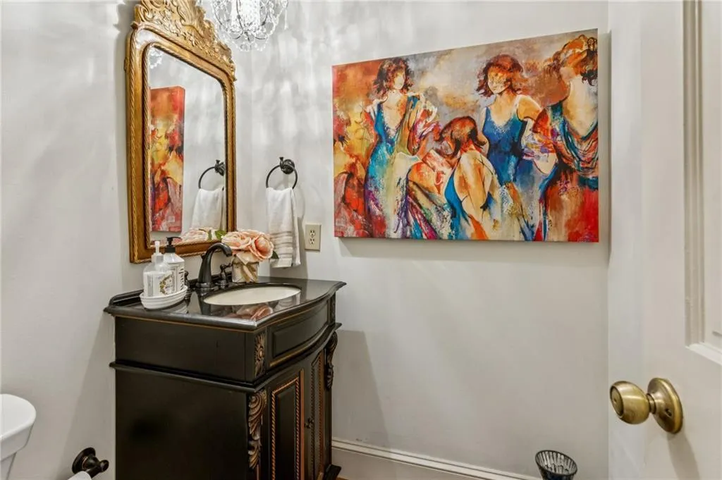 5460 E Idlewood Lane, Atlanta, Georgia 30327, 6 Bedrooms Bedrooms, ,4 BathroomsBathrooms,Residential,For Sale,5460 E Idlewood Lane,7678353