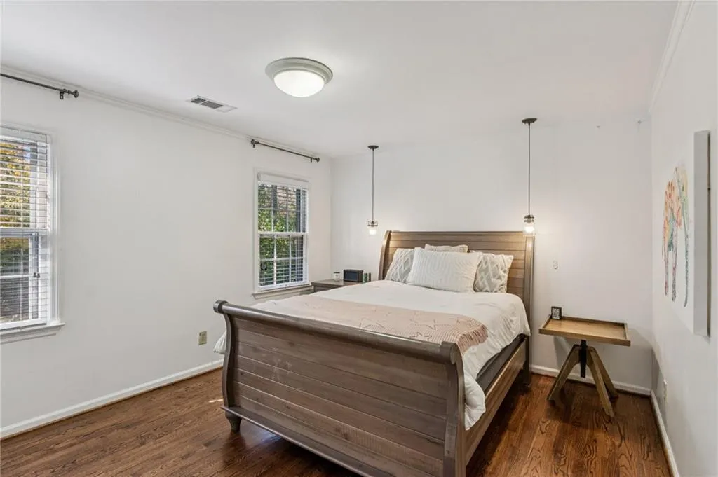 5460 E Idlewood Lane, Atlanta, Georgia 30327, 6 Bedrooms Bedrooms, ,4 BathroomsBathrooms,Residential,For Sale,5460 E Idlewood Lane,7678353