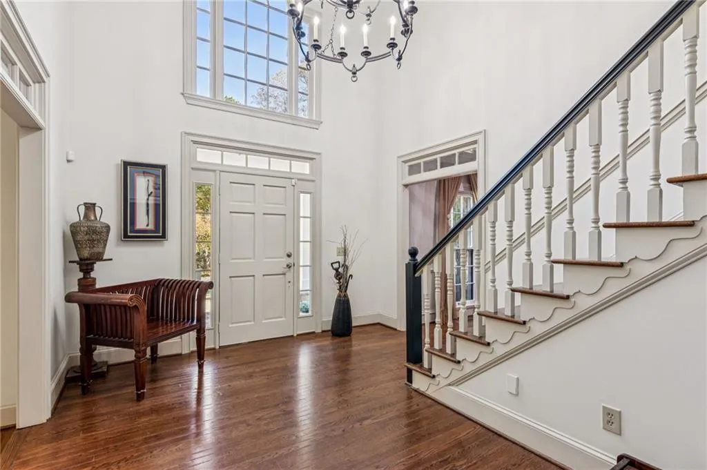 5460 E Idlewood Lane, Atlanta, Georgia 30327, 6 Bedrooms Bedrooms, ,4 BathroomsBathrooms,Residential,For Sale,5460 E Idlewood Lane,7678353