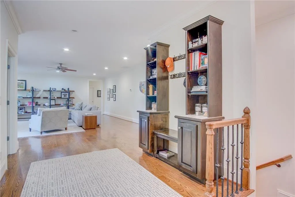 440 Brookfield Drive, Atlanta, Georgia 30342, 5 Bedrooms Bedrooms, ,4 BathroomsBathrooms,Residential,Sold,440 Brookfield Drive,5957813