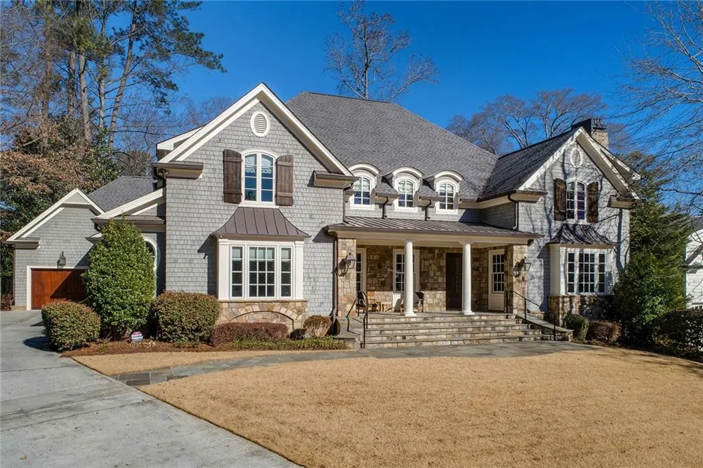 440 Brookfield Drive, Atlanta, Georgia 30342, 5 Bedrooms Bedrooms, ,4 BathroomsBathrooms,Residential,Sold,440 Brookfield Drive,5957813