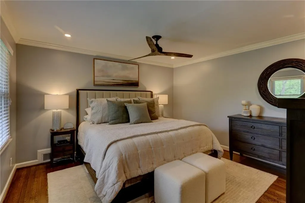 870 Starlight Drive, Sandy Springs, Georgia 30342, 4 Bedrooms Bedrooms, ,3 BathroomsBathrooms,Residential,For Sale,870 Starlight Drive,7747579