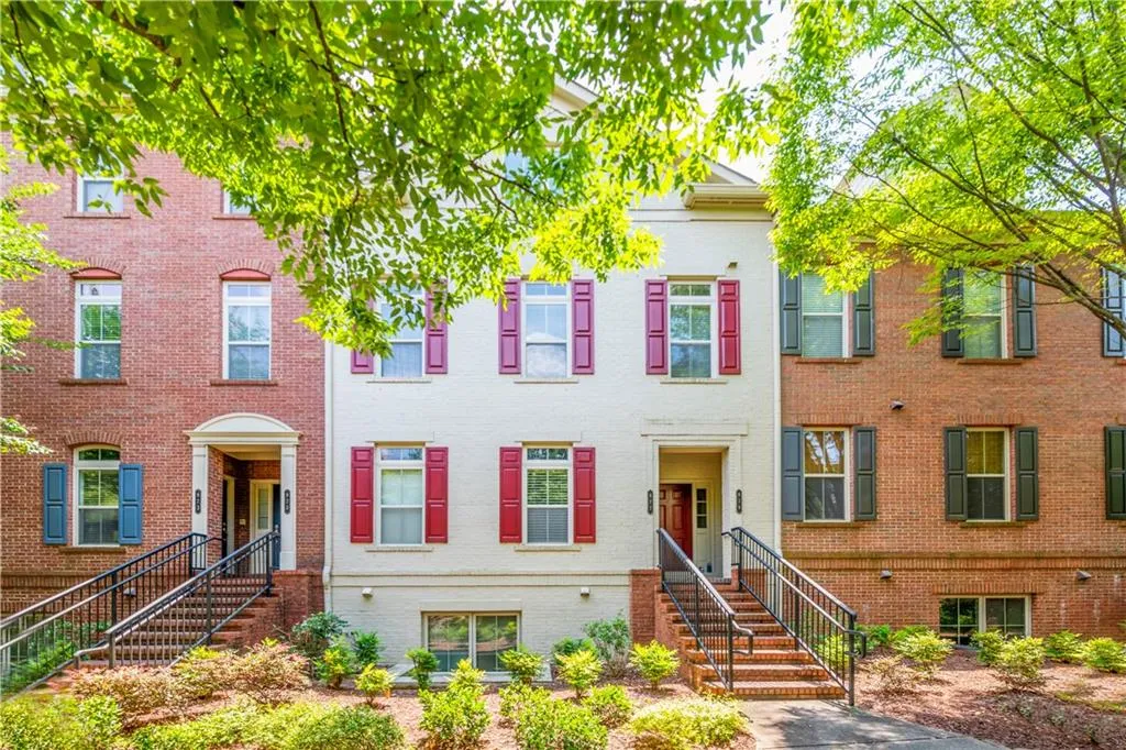 879 Perennial Drive Unit 112, Atlanta, Georgia 30328, 2 Bedrooms Bedrooms, ,2 BathroomsBathrooms,Residential,Sold,879 Perennial Drive Unit 112,7406644