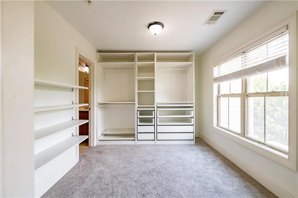 879 Perennial Drive Unit 112, Atlanta, Georgia 30328, 2 Bedrooms Bedrooms, ,2 BathroomsBathrooms,Residential,Sold,879 Perennial Drive Unit 112,7406644