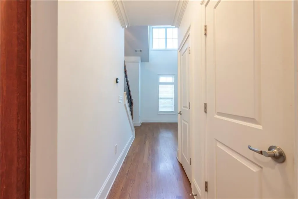 879 Perennial Drive Unit 112, Atlanta, Georgia 30328, 2 Bedrooms Bedrooms, ,2 BathroomsBathrooms,Residential,Sold,879 Perennial Drive Unit 112,7406644