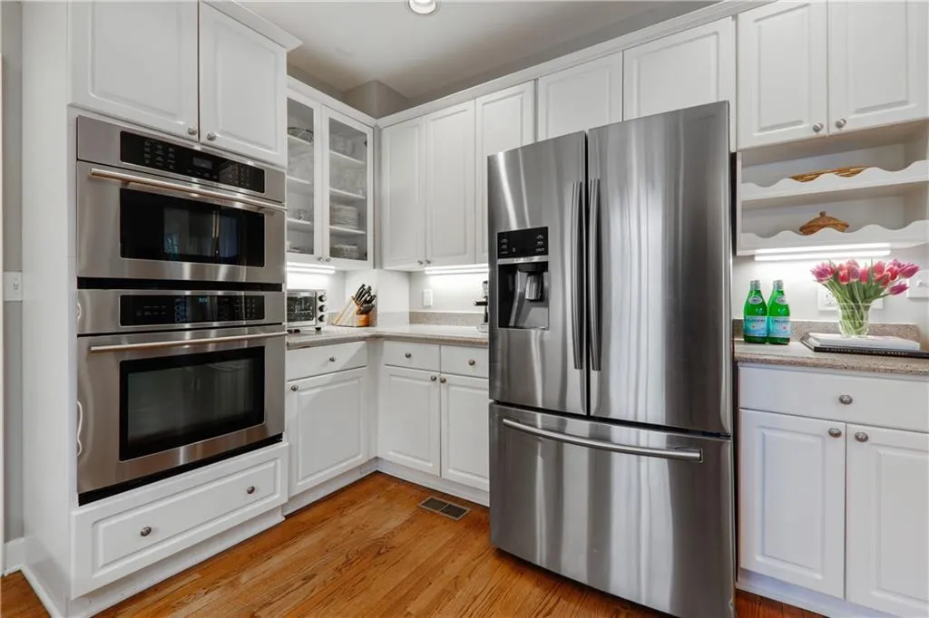 4935 Northway Drive Ne, Sandy Springs, Georgia 30342, 3 Bedrooms Bedrooms, ,2 BathroomsBathrooms,Residential,Sold,4935 Northway Drive Ne,6674968