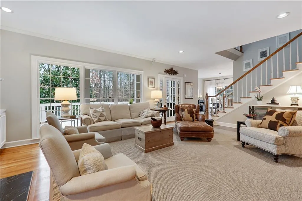 4935 Northway Drive Ne, Sandy Springs, Georgia 30342, 3 Bedrooms Bedrooms, ,2 BathroomsBathrooms,Residential,Sold,4935 Northway Drive Ne,6674968