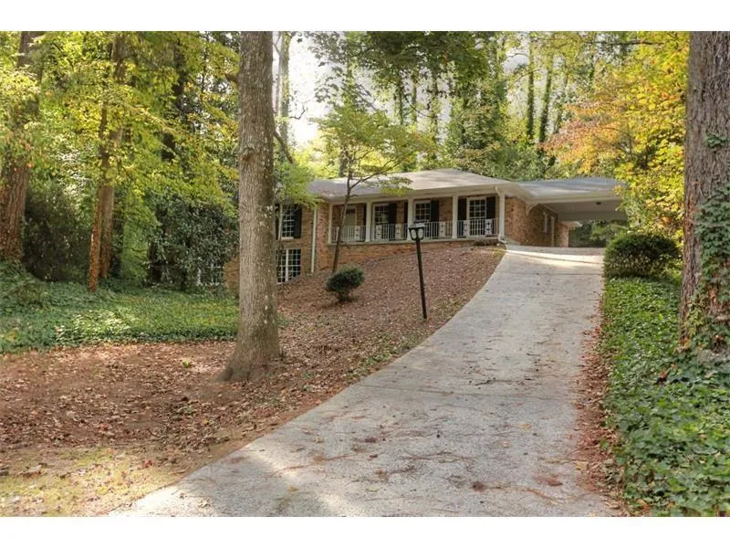 480 Mossyvale Way, Sandy Springs, Georgia 30328, 4 Bedrooms Bedrooms, ,2 BathroomsBathrooms,Residential,Sold,480 Mossyvale Way,5844030