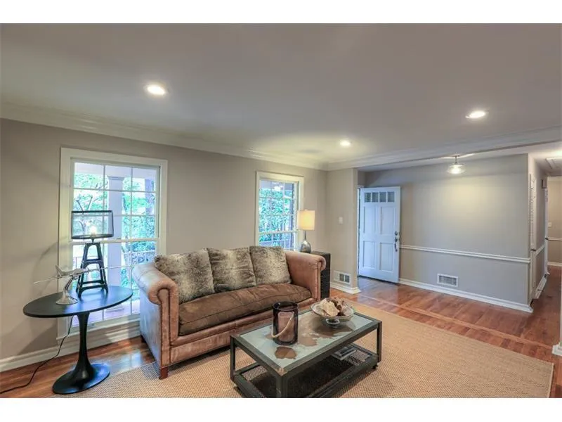 480 Mossyvale Way, Sandy Springs, Georgia 30328, 4 Bedrooms Bedrooms, ,2 BathroomsBathrooms,Residential,Sold,480 Mossyvale Way,5844030