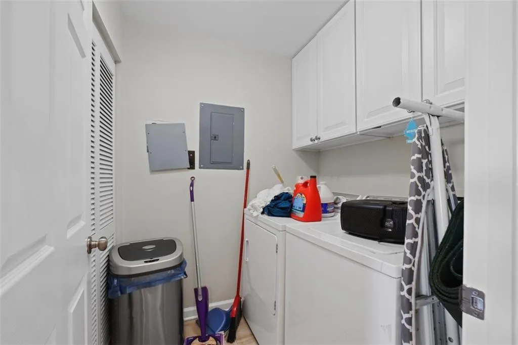 795 Hammond Drive Unit 2201, Atlanta, Georgia 30328, 2 Bedrooms Bedrooms, ,2 BathroomsBathrooms,Residential,Sold,795 Hammond Drive Unit 2201,7150050