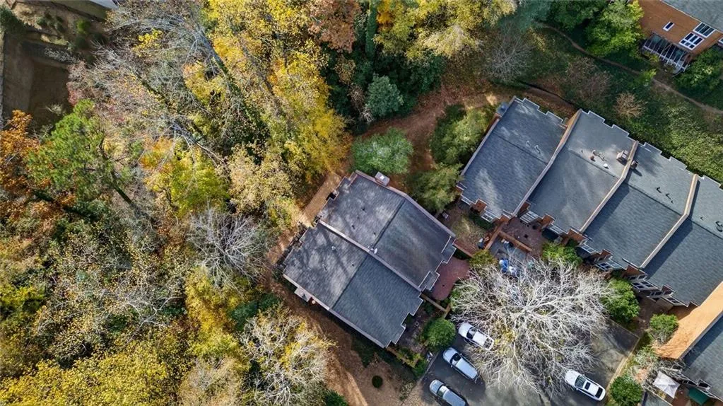 36 Willow Glen Ne, Atlanta, Georgia 30342, 3 Bedrooms Bedrooms, ,3 BathroomsBathrooms,Residential,For Sale,36 Willow Glen Ne,7688679