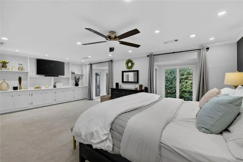 36 Willow Glen Ne, Atlanta, Georgia 30342, 3 Bedrooms Bedrooms, ,3 BathroomsBathrooms,Residential,For Sale,36 Willow Glen Ne,7688679