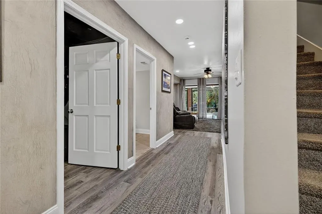 36 Willow Glen Ne, Atlanta, Georgia 30342, 3 Bedrooms Bedrooms, 0 ,3 BathroomsBathrooms,Residential,For Sale,36 Willow Glen Ne,7688679