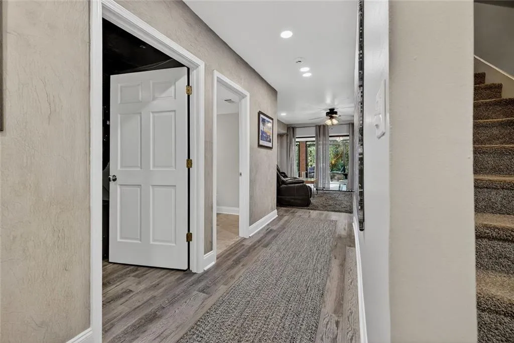 36 Willow Glen Ne, Atlanta, Georgia 30342, 3 Bedrooms Bedrooms, ,3 BathroomsBathrooms,Residential,For Sale,36 Willow Glen Ne,7688679