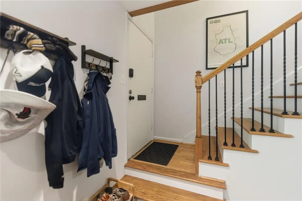 3 Arpege Way Nw, Atlanta, Georgia 30327, 2 Bedrooms Bedrooms, 0 ,2 BathroomsBathrooms,Residential,For Sale,3 Arpege Way Nw,7753698