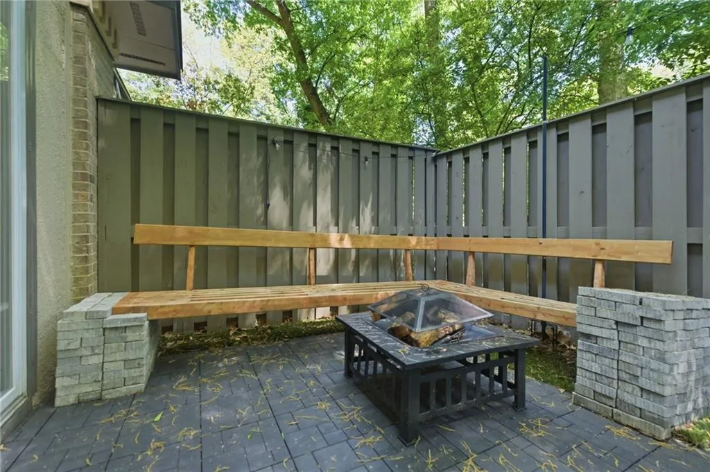 3 Arpege Way Nw, Atlanta, Georgia 30327, 2 Bedrooms Bedrooms, 0 ,2 BathroomsBathrooms,Residential,For Sale,3 Arpege Way Nw,7753698