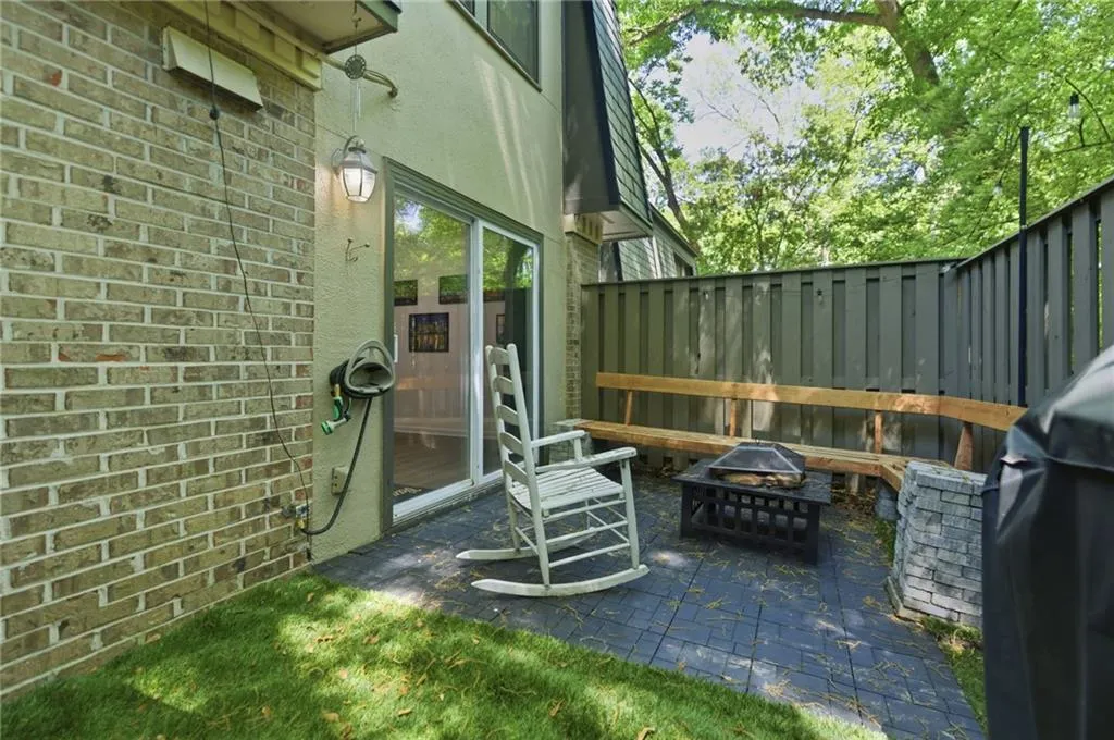 3 Arpege Way Nw, Atlanta, Georgia 30327, 2 Bedrooms Bedrooms, 0 ,2 BathroomsBathrooms,Residential,For Sale,3 Arpege Way Nw,7753698